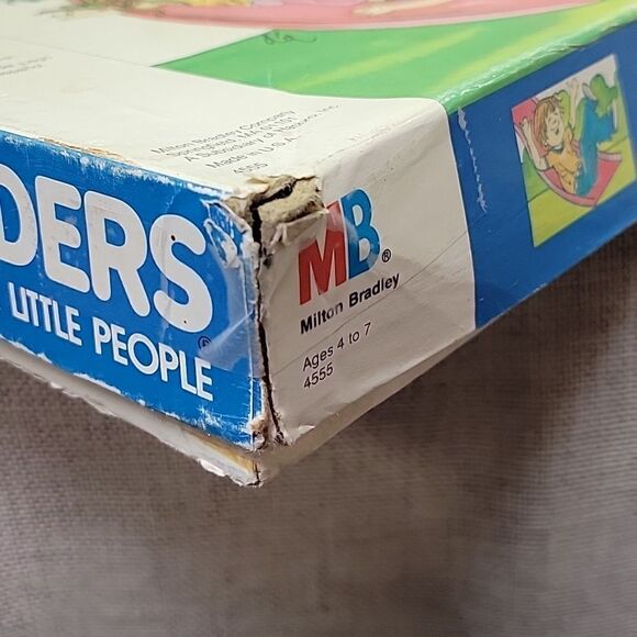 Vintage, 1979, Milton Bradley, Chutes & Ladders Board Game, #4555 - Picture 9 of 9